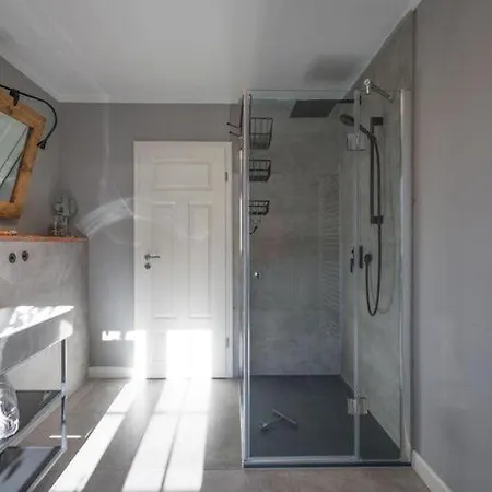 Apartman Charming And Cozy Holiday With A Fireplace Aventoft